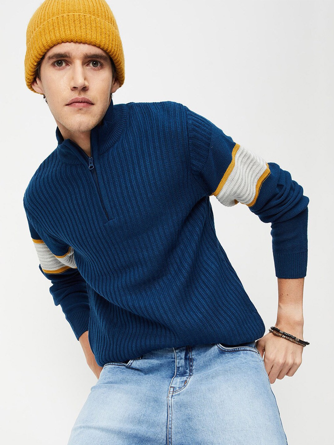 

max Men Teal & White Cable Knit Acrylic Pullover