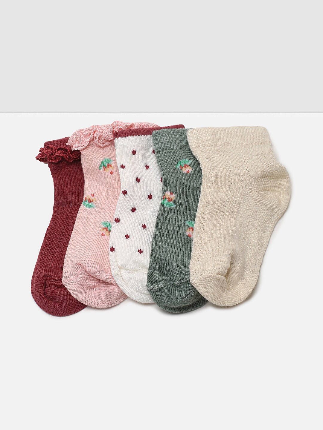

max Girls Pack Of 5 Patterned Ankle-Length Socks, Maroon