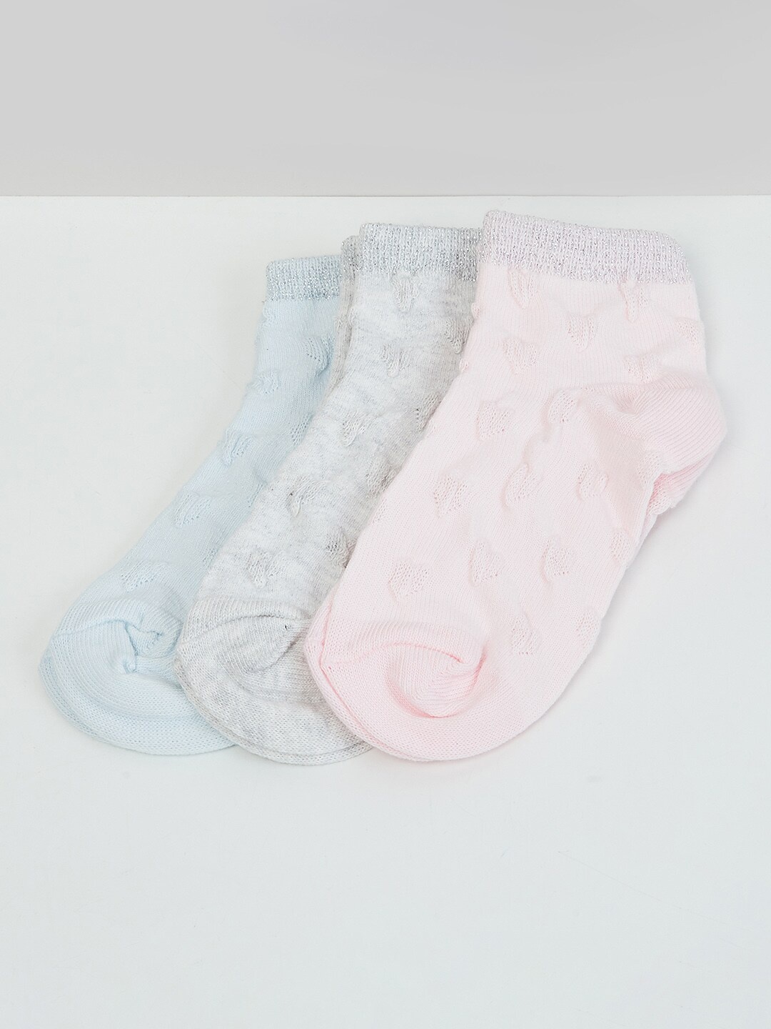 

max Girls Pack Of 3 Patterned Ankle Length Socks, Grey