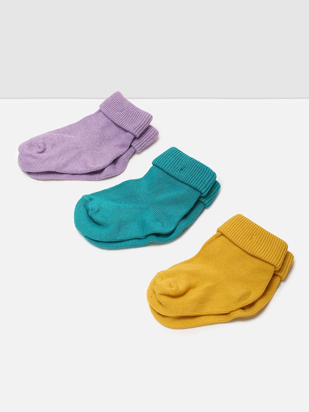 

max Girls Pack of 3 Ankle Length Socks, Purple