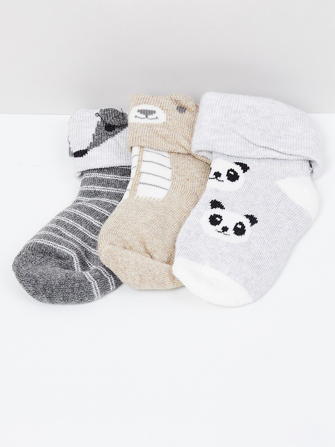 

max Boys Pack Of 3 Patterned Ankle-Length Socks, Grey