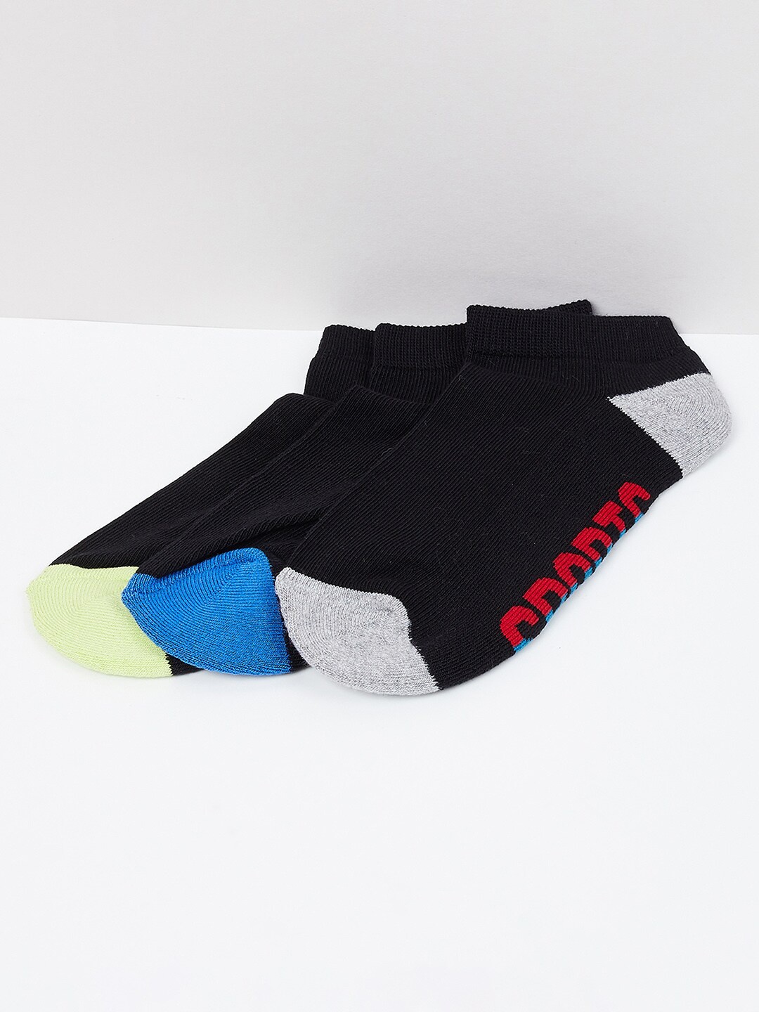 

max Boys Pack Of 3 Ankle-Length Cotton Socks, Black