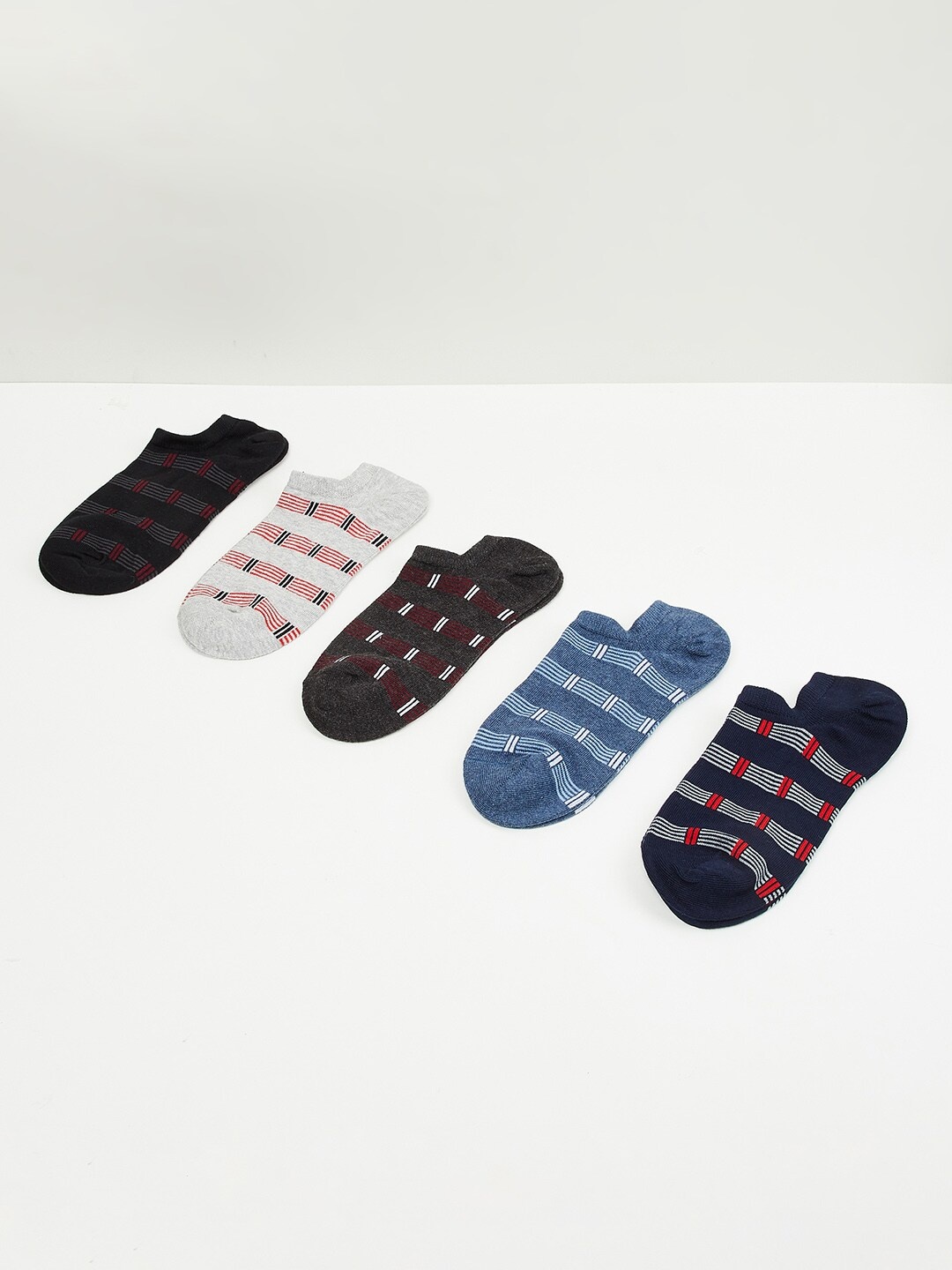 

max Men Pack Of 5 Patterned Shoe Cotton Liners, Black