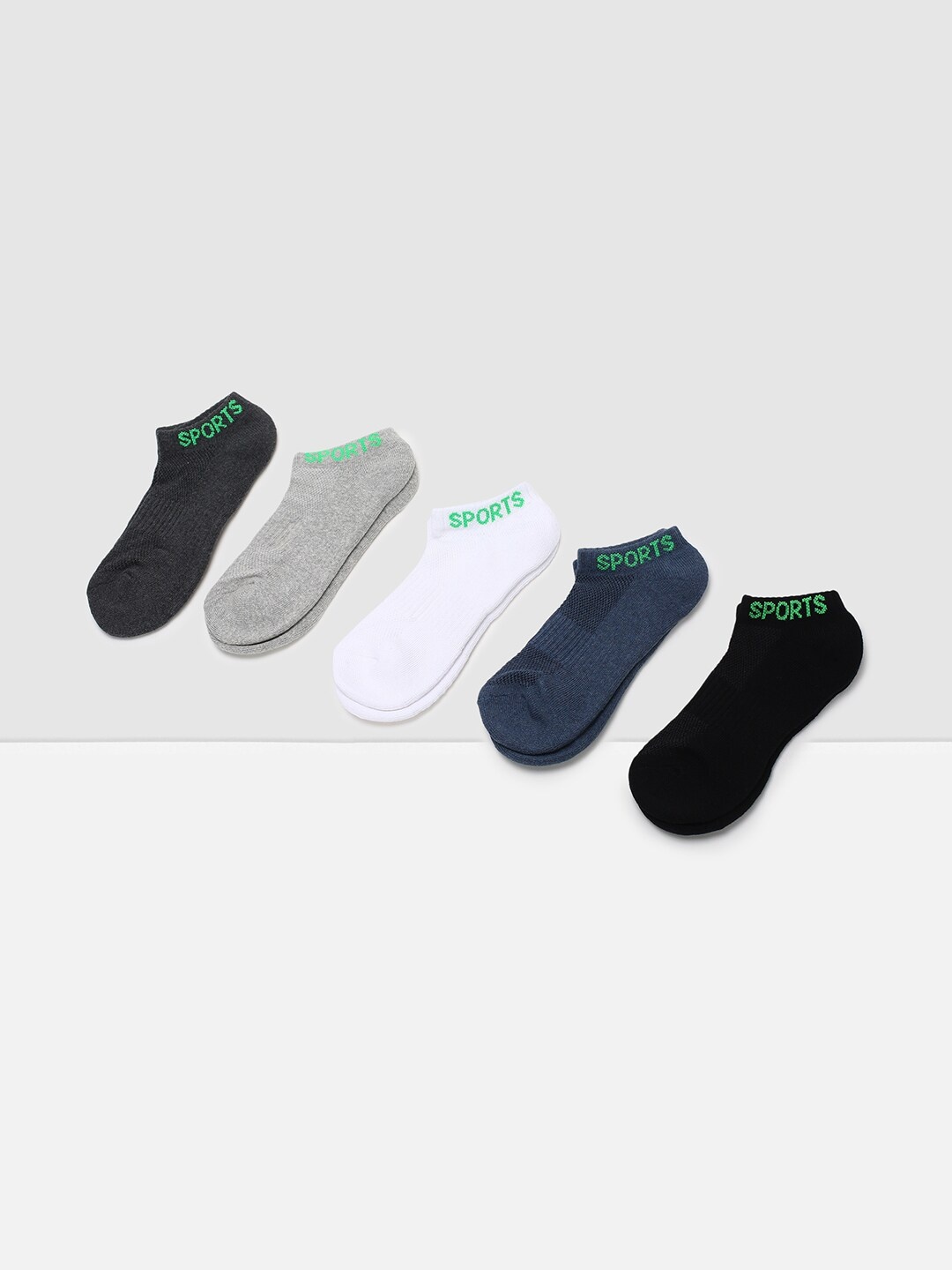 

max Men Pack Of 5 Patterned Ankle Length Cotton Socks, Assorted
