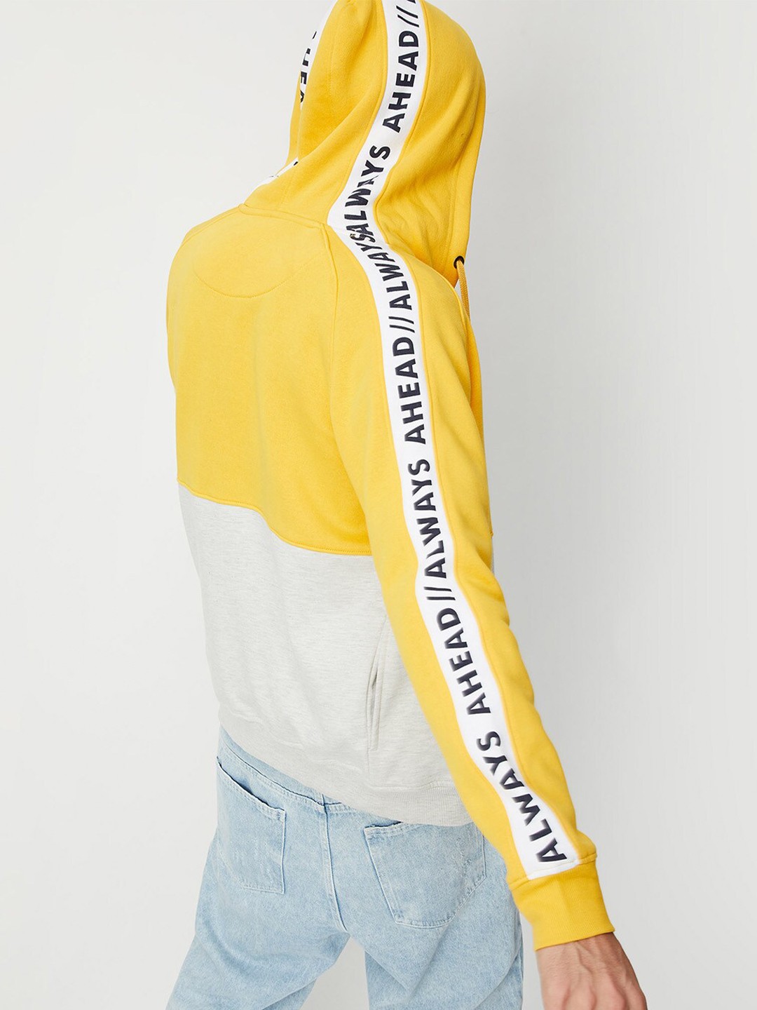 

max Men Yellow Colourblocked Hooded Sweatshirt