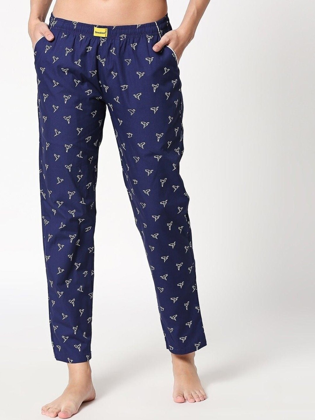 

Bewakoof Women Conversational Printed Cotton Lounge Pants, Navy blue