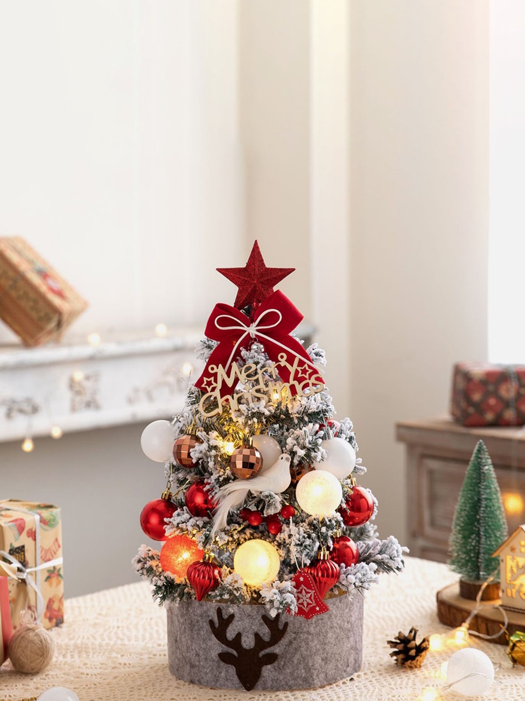 

Little Surprise Box LLP Red Mini Christmas Tree Set with Balls & Tree Ornaments 60 cm