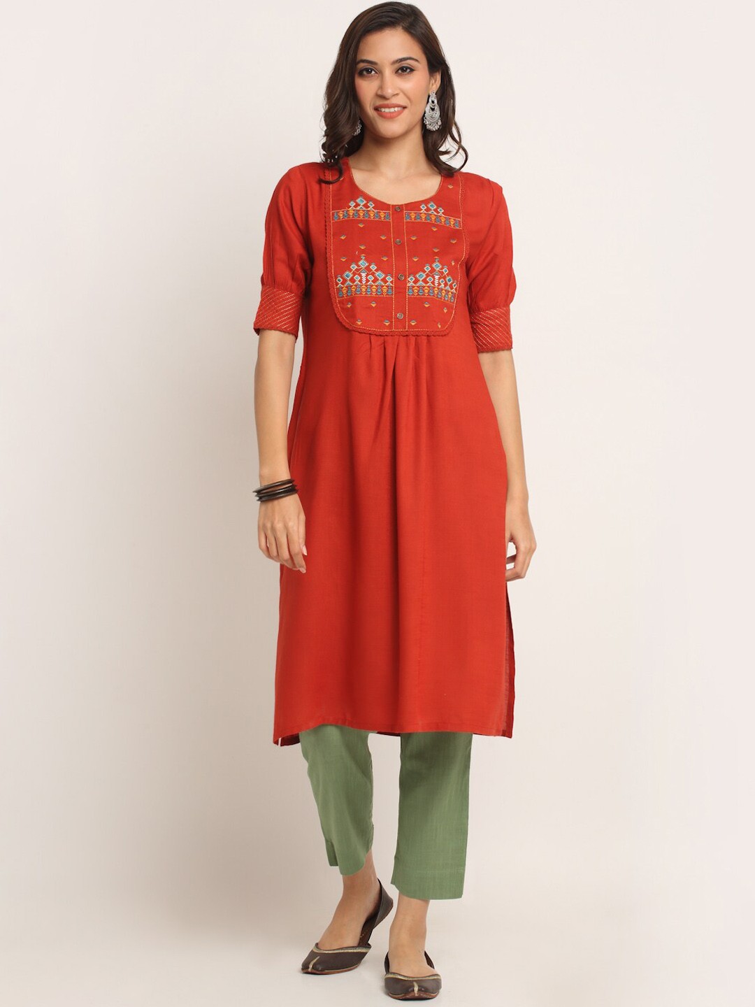 

EK BY EKTA KAPOOR Women Coral Yoke Design Kurta
