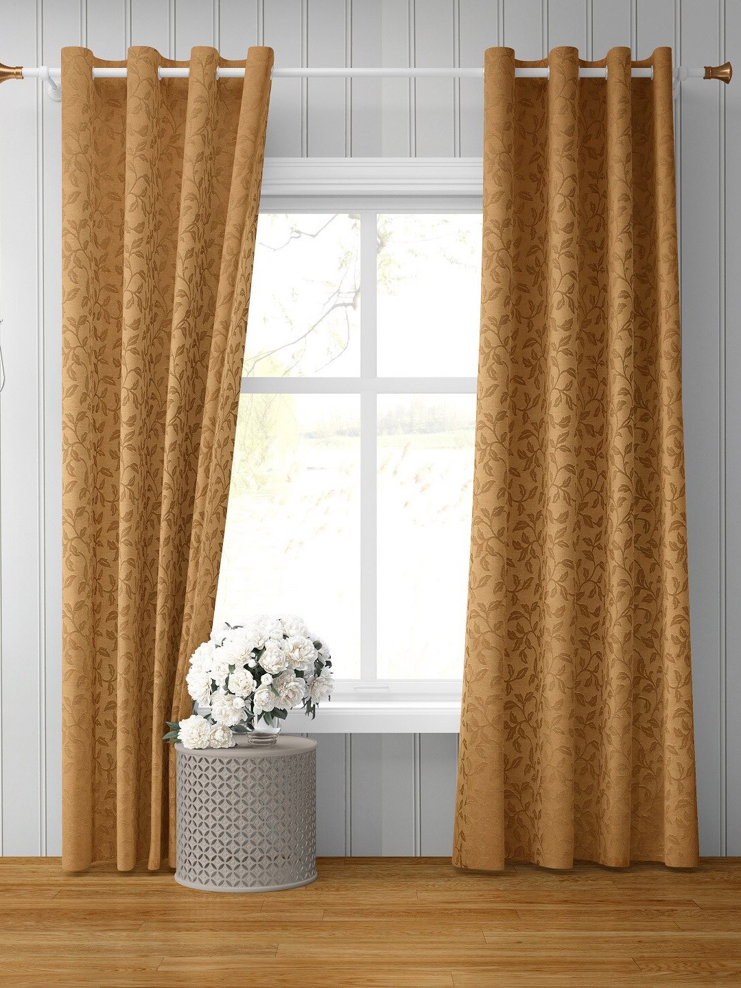 

Bajo's Gold-Toned Set of 2 Floral Door Curtain