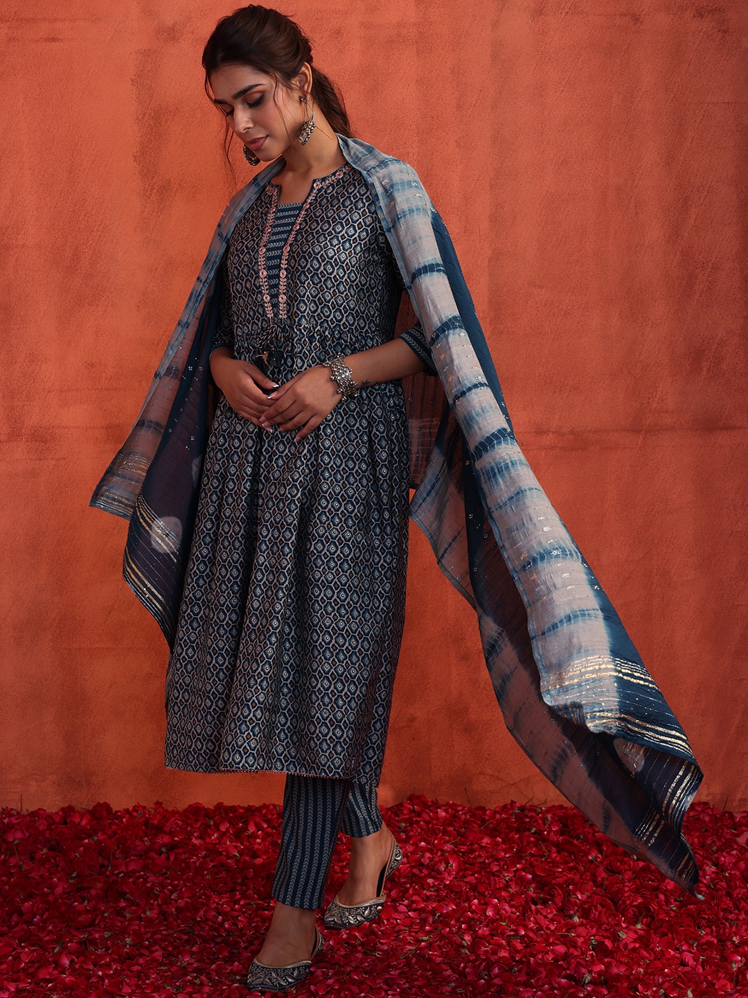 

INDYA Embroidered Empire Gotta Patti Kurti with Trousers & With Dupatta, Blue