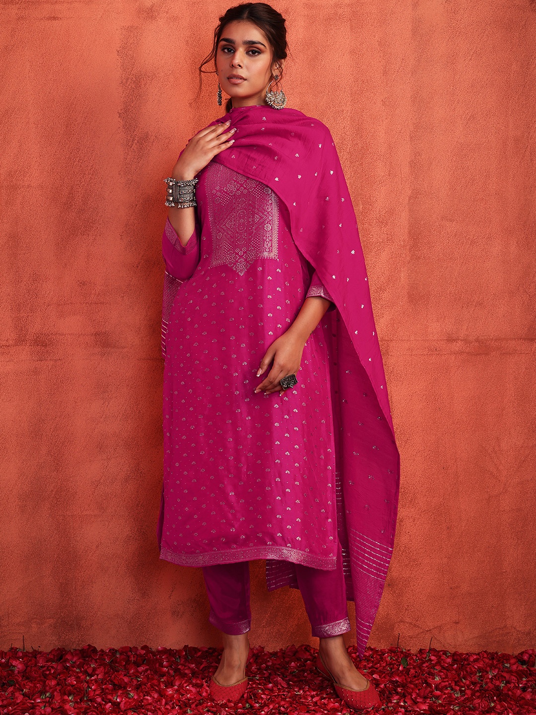 

INDYA Kurti with Trousers & With Dupatta, Pink