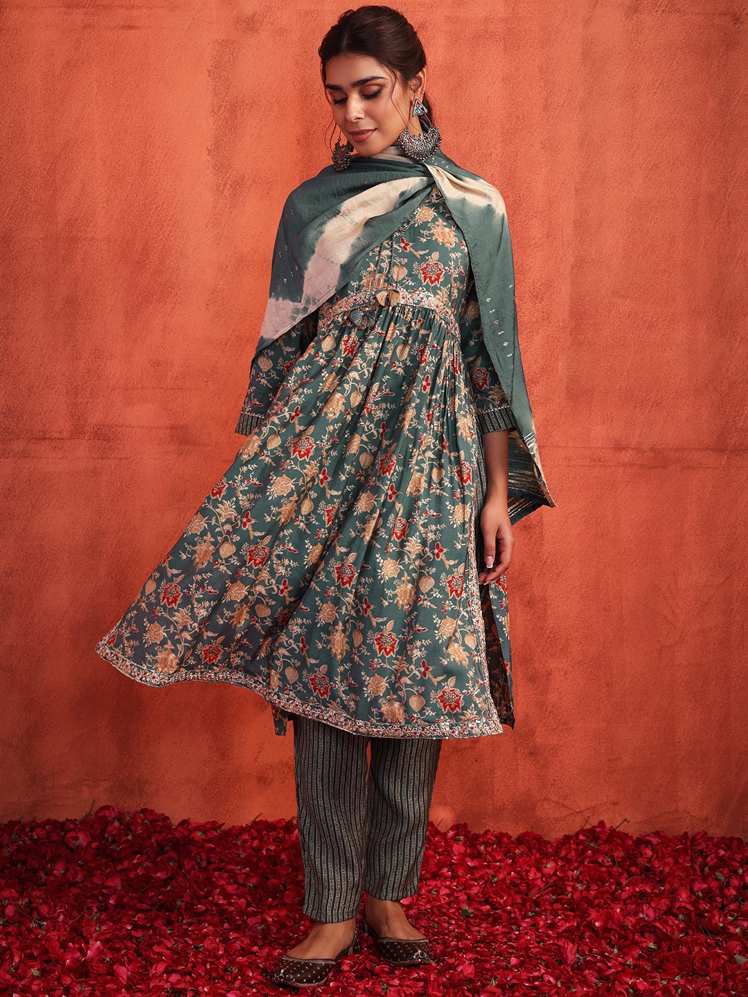 

INDYA Women Ethnic Motifs Printed Kurta with Trousers & Dupatta, Blue