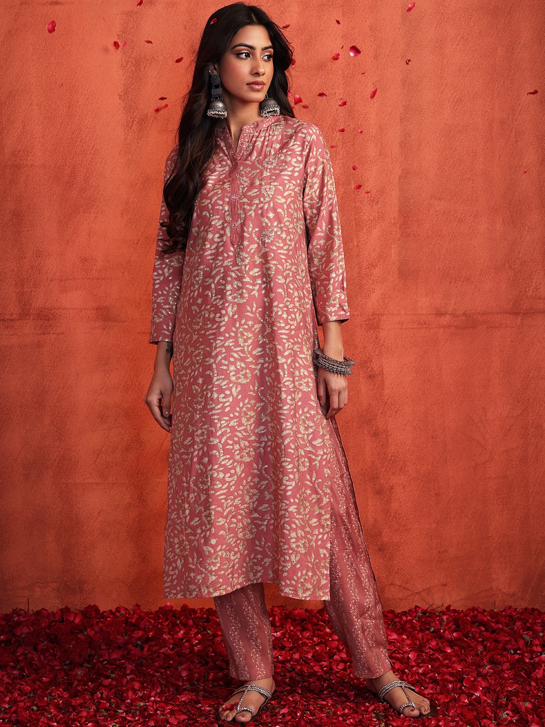

INDYA Floral Printed Mandarin Collar Kurta with Trousers, Pink