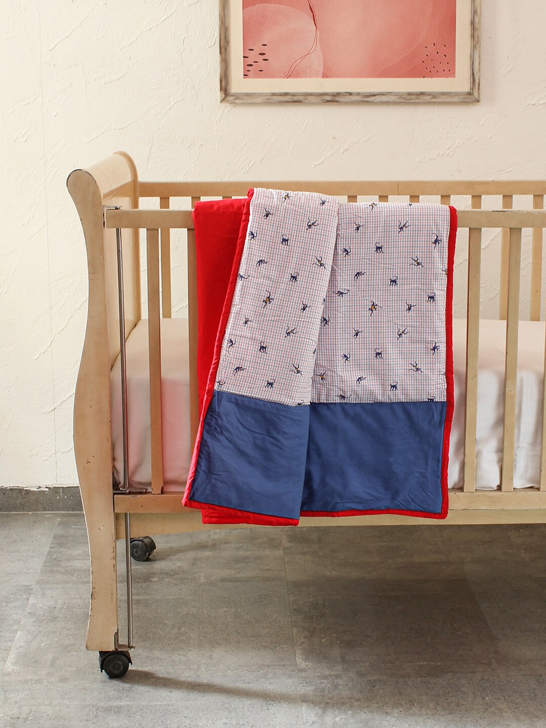 

House This The Champ Chimp Kids White & Blue Cotton AC Room Double Bed Quilt