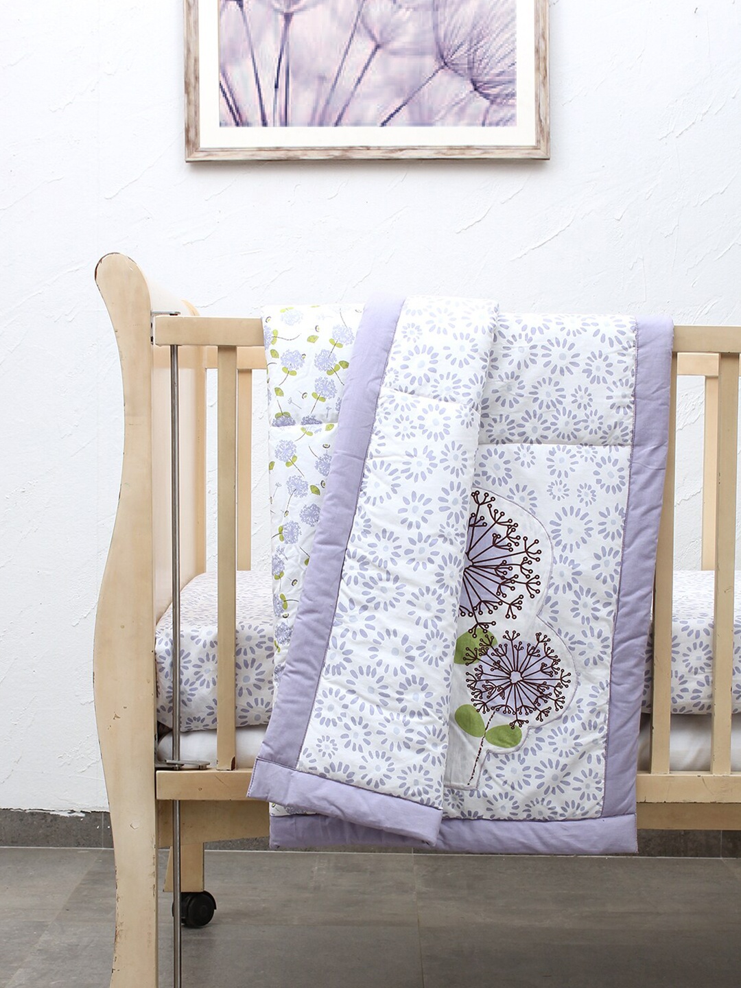 

House This The Pretty Puffballs Kids Purple & White Floral Cotton AC Room Double Bed Quilt