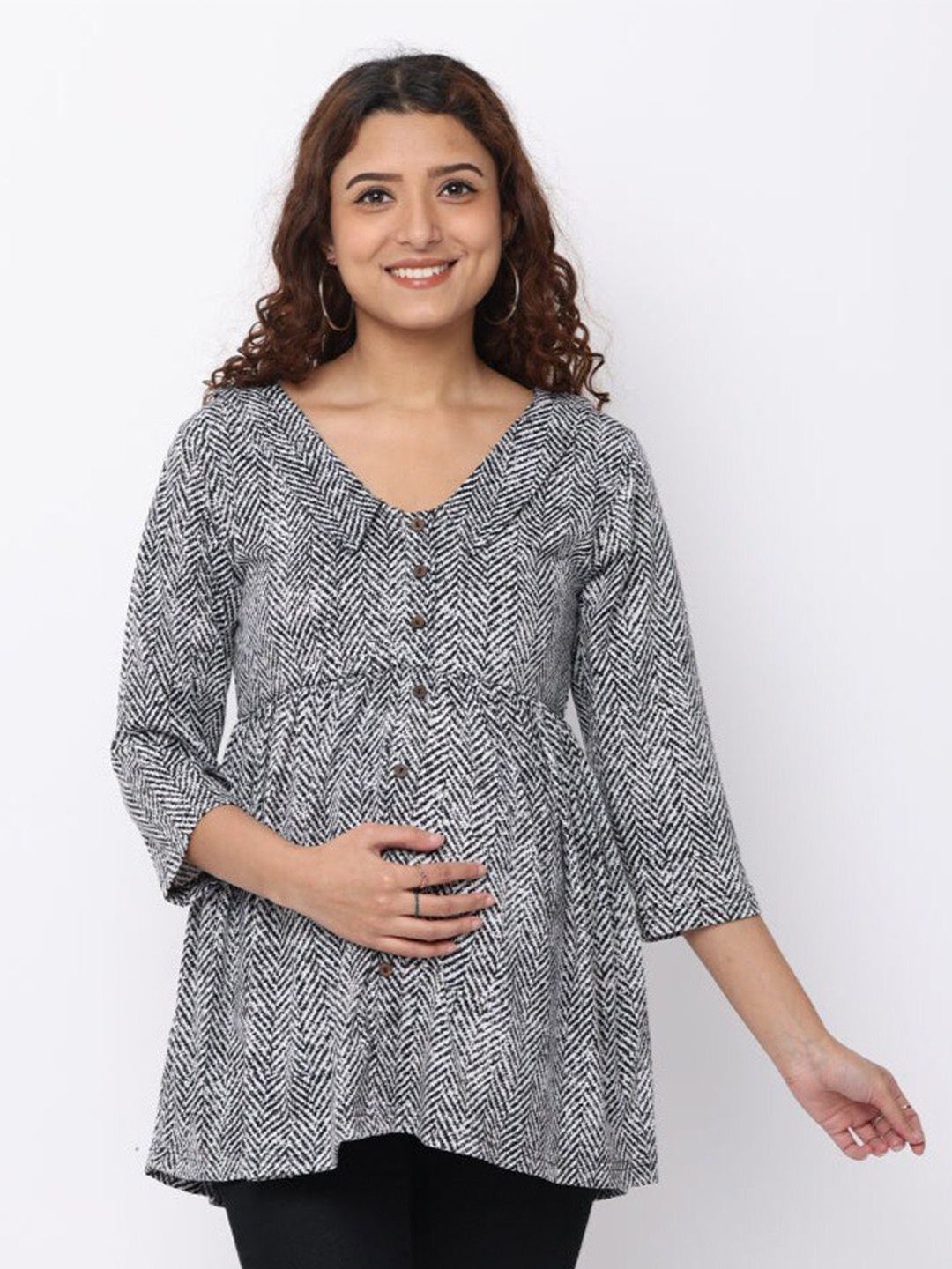 

The Mom Store Maternity Geometric Print Pure Cotton Longline Top, Black