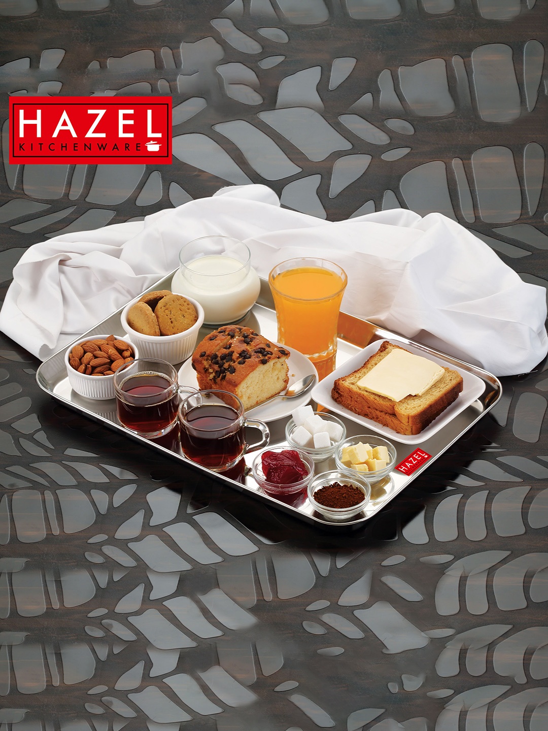 

HAZEL Set Of 2 Silver-Toned Sturdy & Shutterproof Stainless Steel Serving Trays