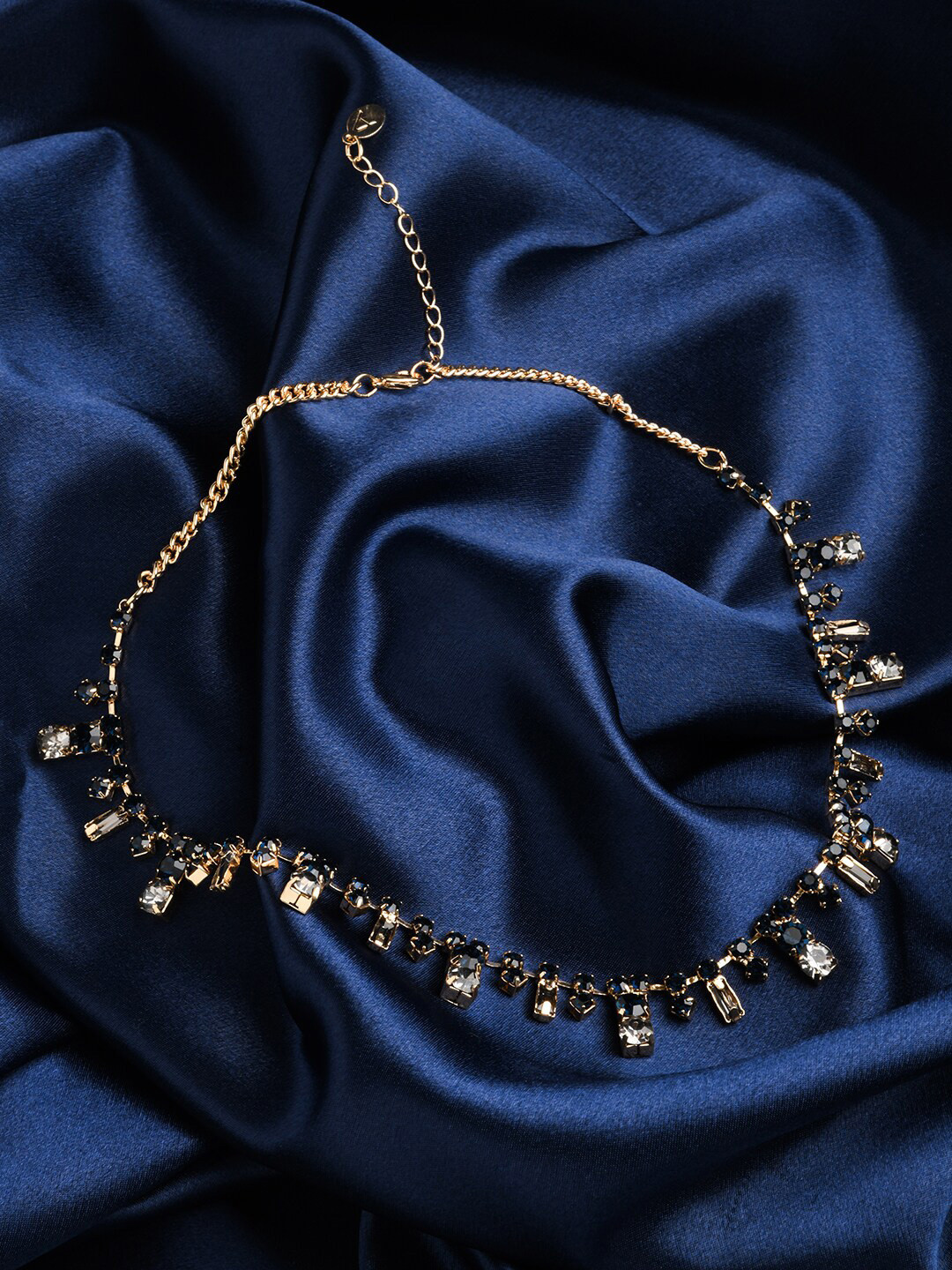 

Accessorize Women Blue Crystal Cupchain Collar Necklace