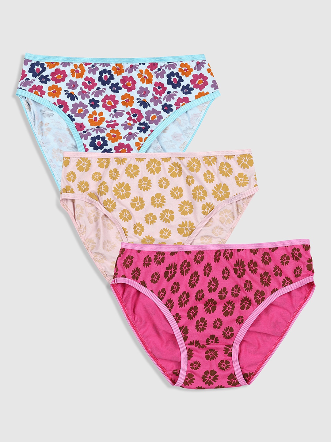 

YK Girls Pack Of 3 Assorted Cotton Basic Briefs