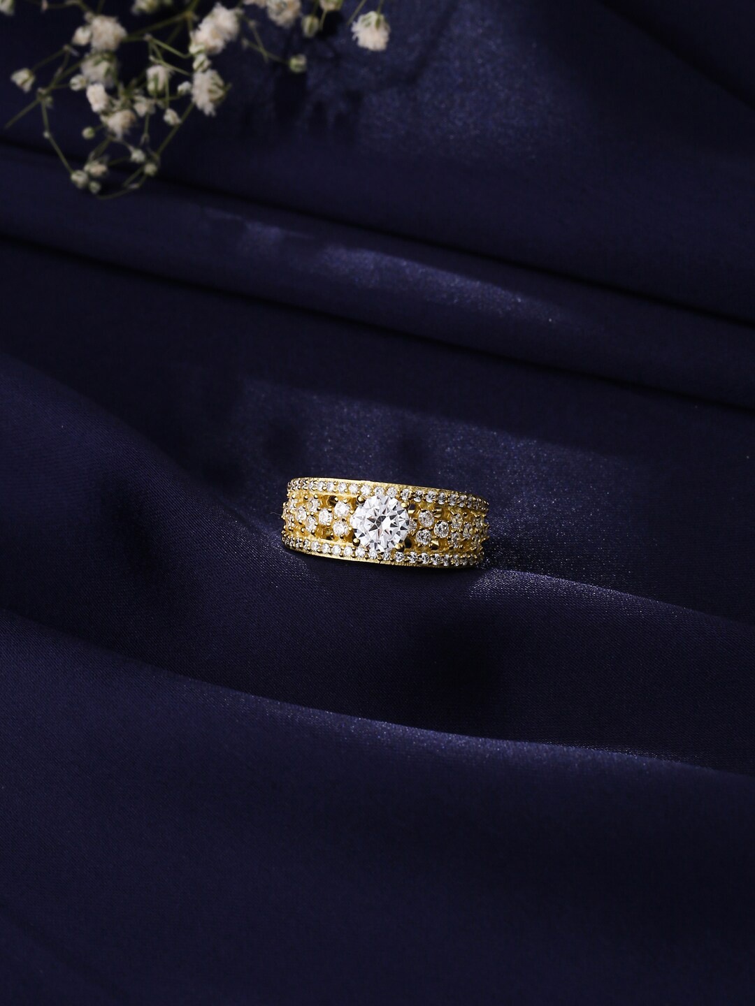 

Silgo Women Gold-Plated Cubic Zirconia-Studded Finger Ring