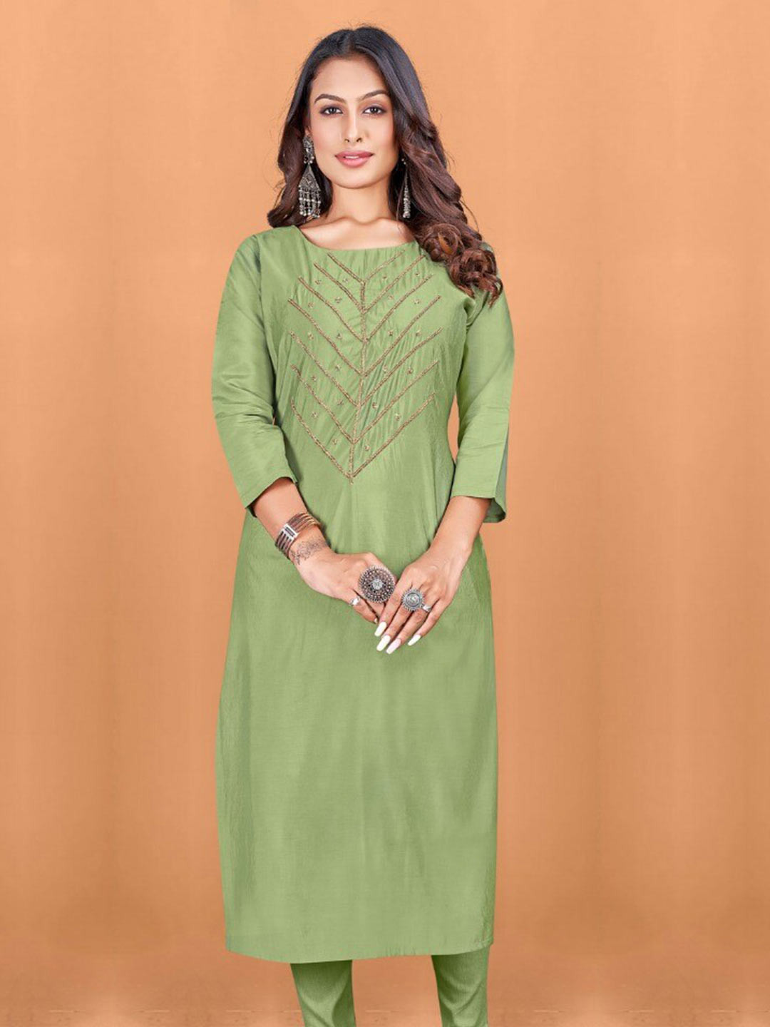 

Abhilasha Geometric Yoke Design Chanderi Silk Kurta, Green