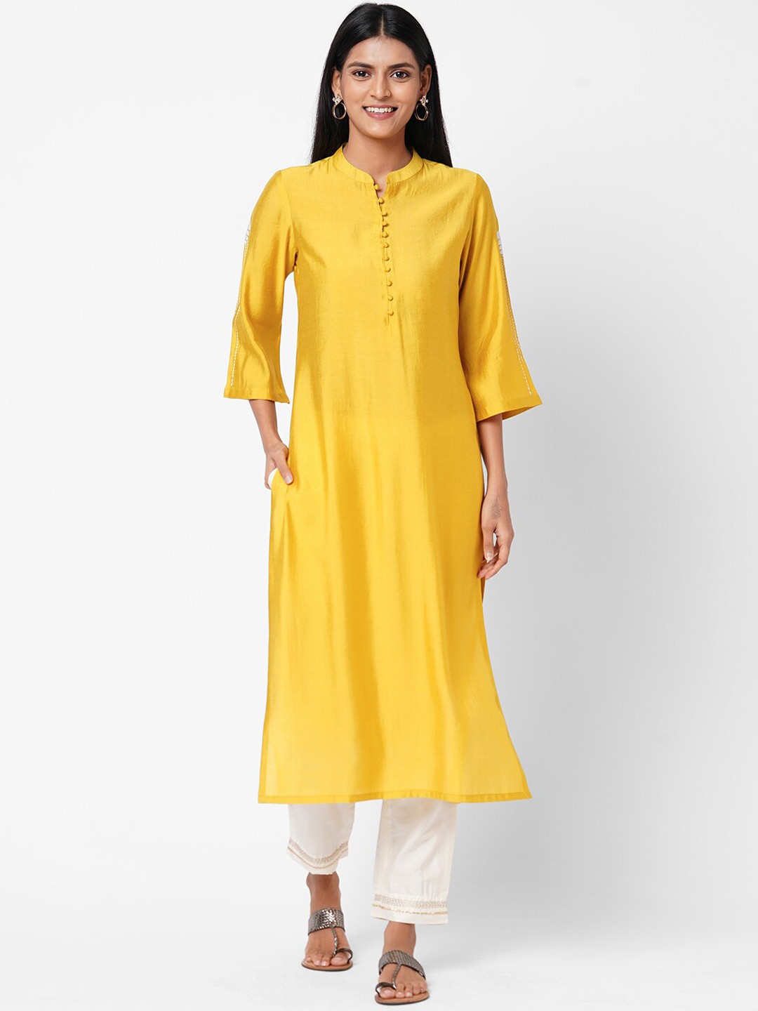 

KAMI KUBI Mandarin Collar Kurta with Trousers, Yellow