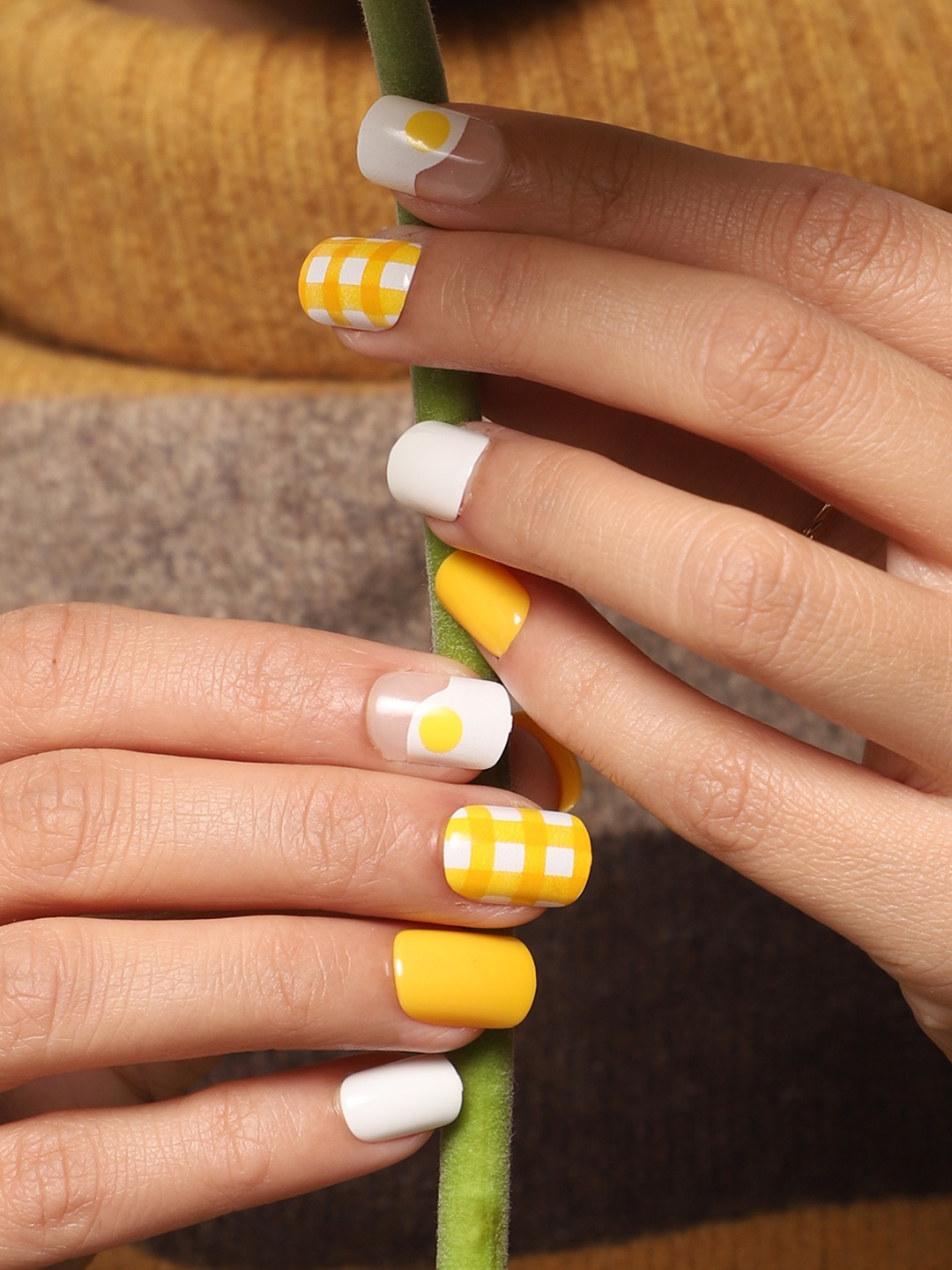 

LICK 12 pcs Square Shape Artificial Acrylic Nail Extension, Yellow