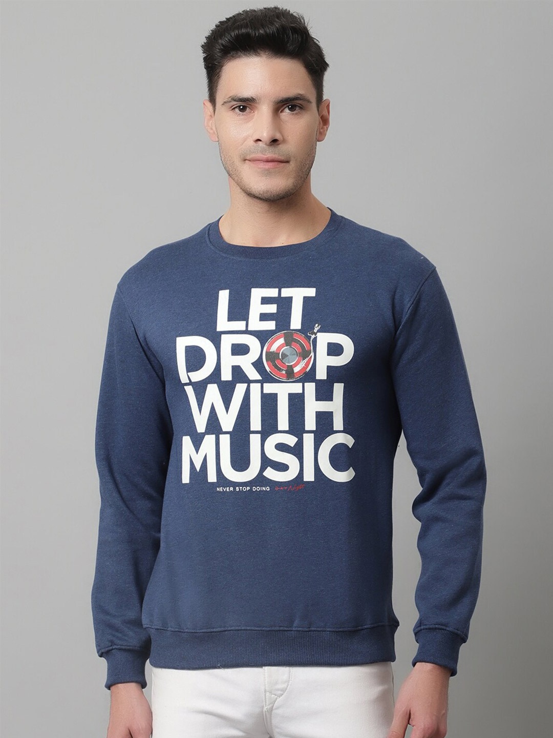 

Cantabil Men Blue Printed Fleece Sweatshirt