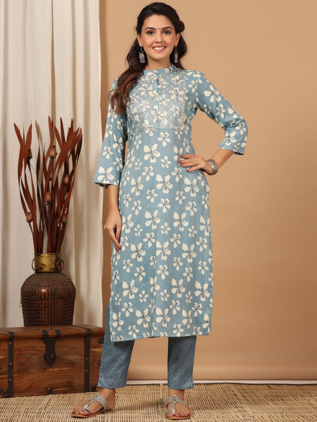 

ETHNIC STREET Ethnic Motifs Printed Sequinned Kurta with Trousers, Blue