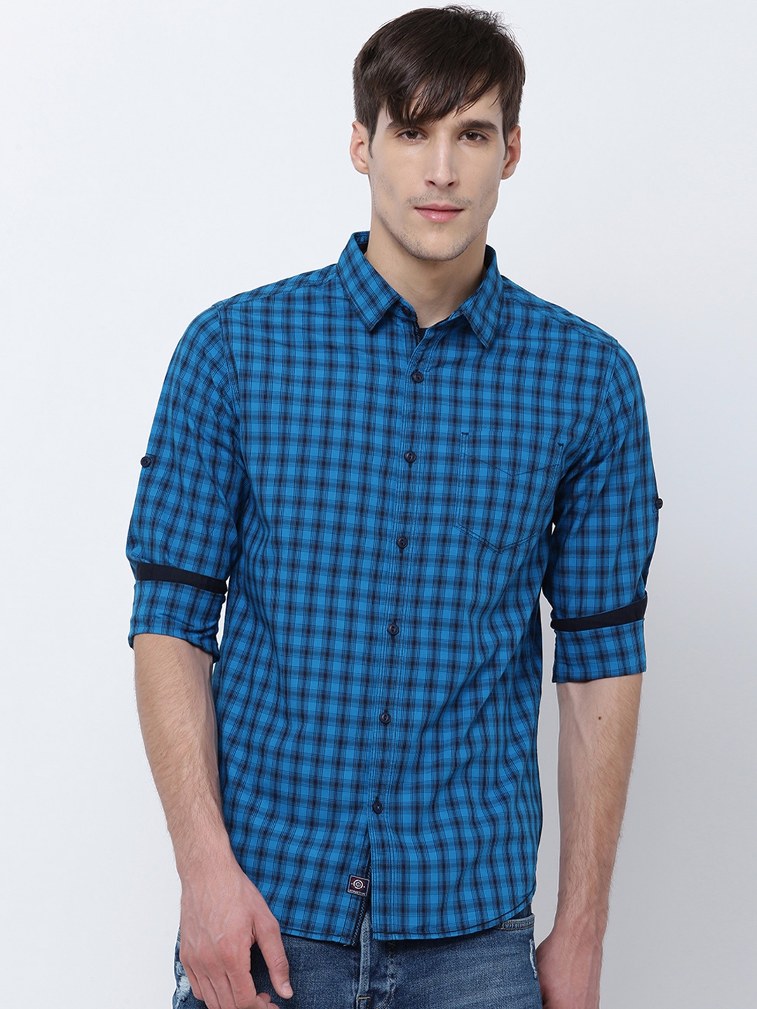 

LOCOMOTIVE Men Blue & Black Slim Fit Checked Casual Shirt
