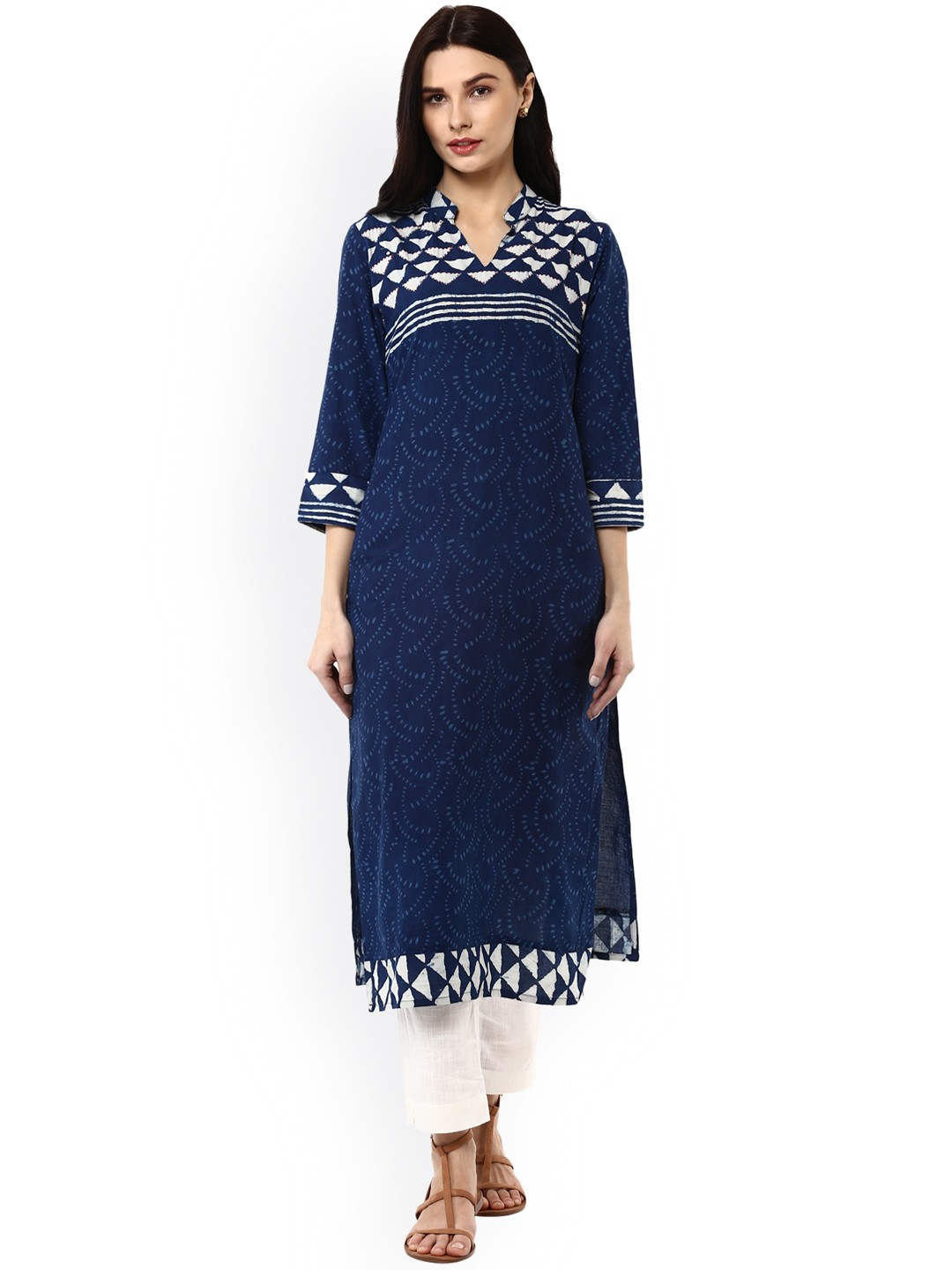 

Geroo Jaipur Indigo Hand Block Printed Straight Pure Cotton Kurta, Blue