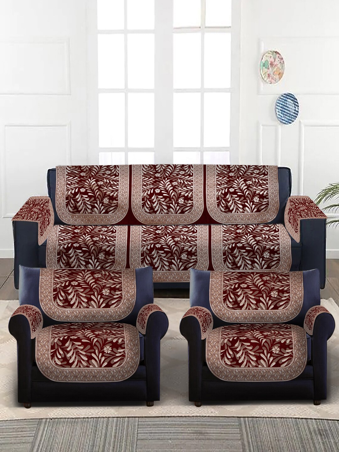 

Slushy Mushy Maroon & Cream Set of 16 Self-Design 5 Seater Chennile Sofa Cover