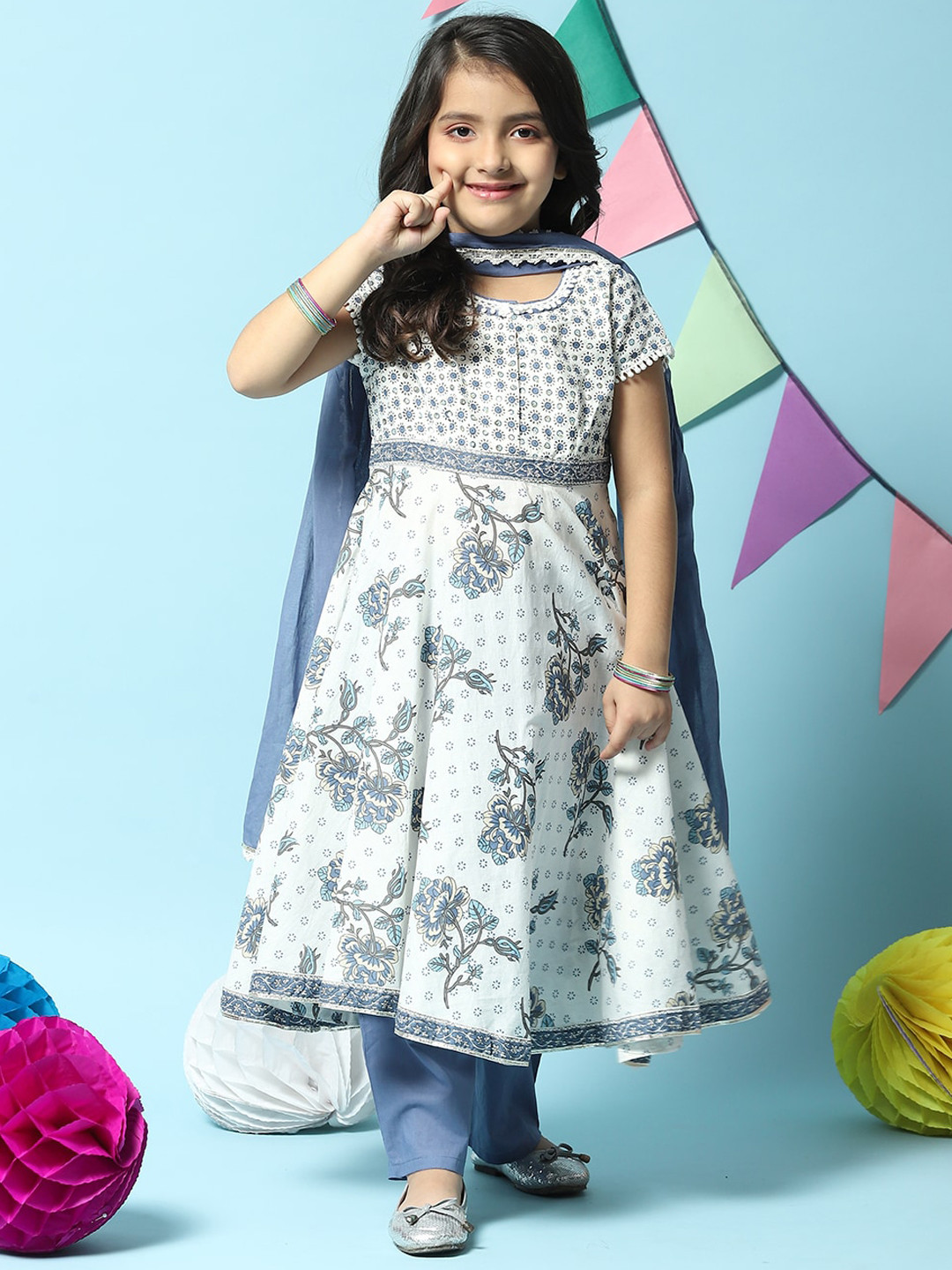 

Biba Floral Printed Kurta with Trousers & Dupatta, Off white