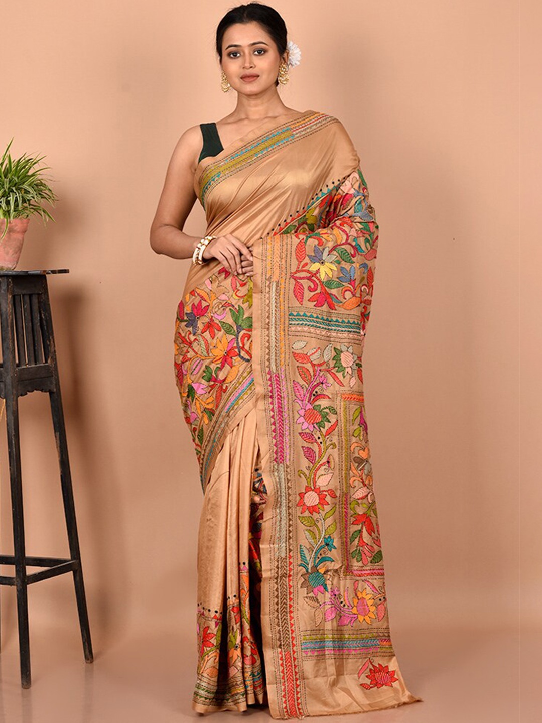 

AllSilks Cream-Coloured & Red Floral Pure Silk Murshidabad silk Saree