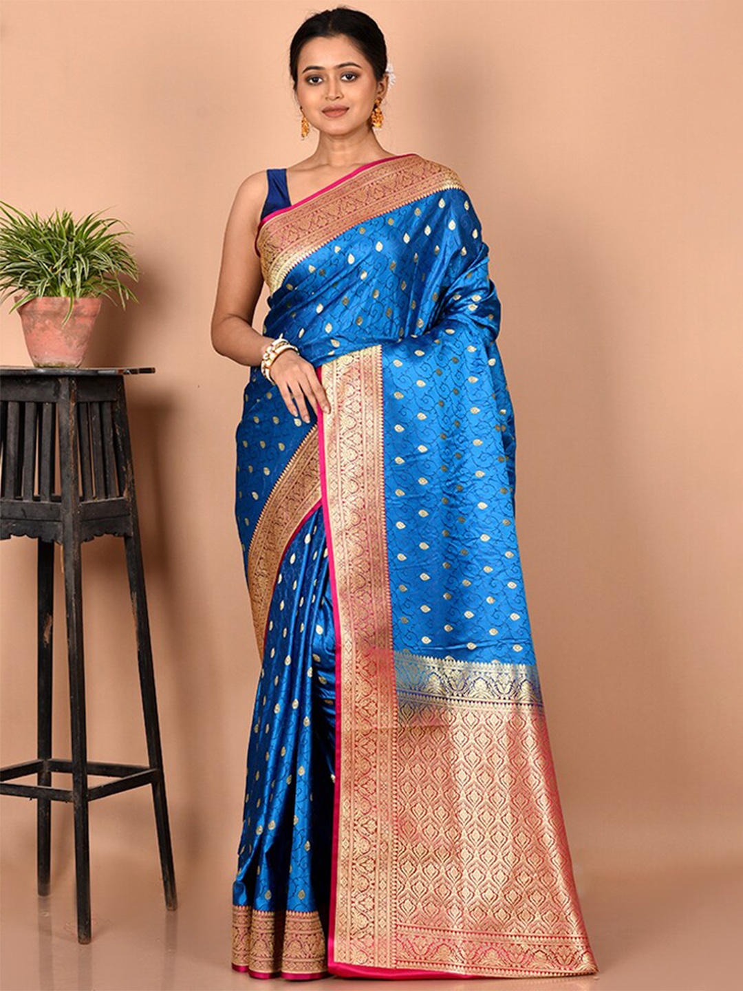 

AllSilks Blue & Red Ethnic Motifs Zari Silk Blend Banarasi Saree