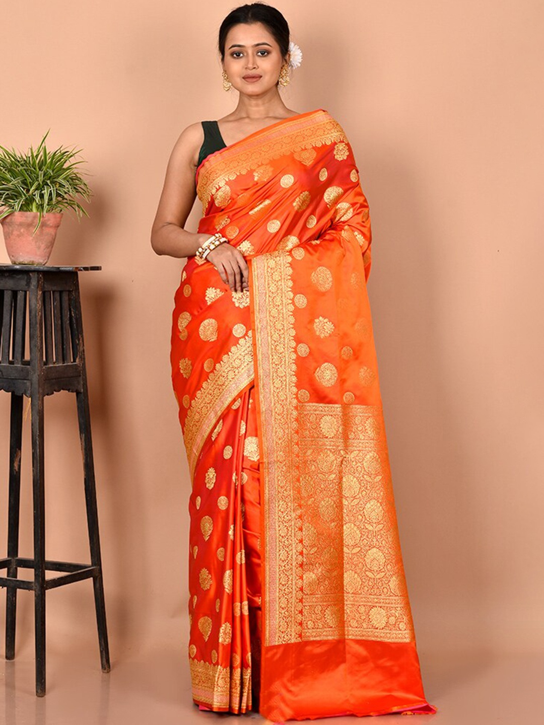 

AllSilks Rust & Gold-Toned Ethnic Motifs Zari Silk Blend Banarasi Saree