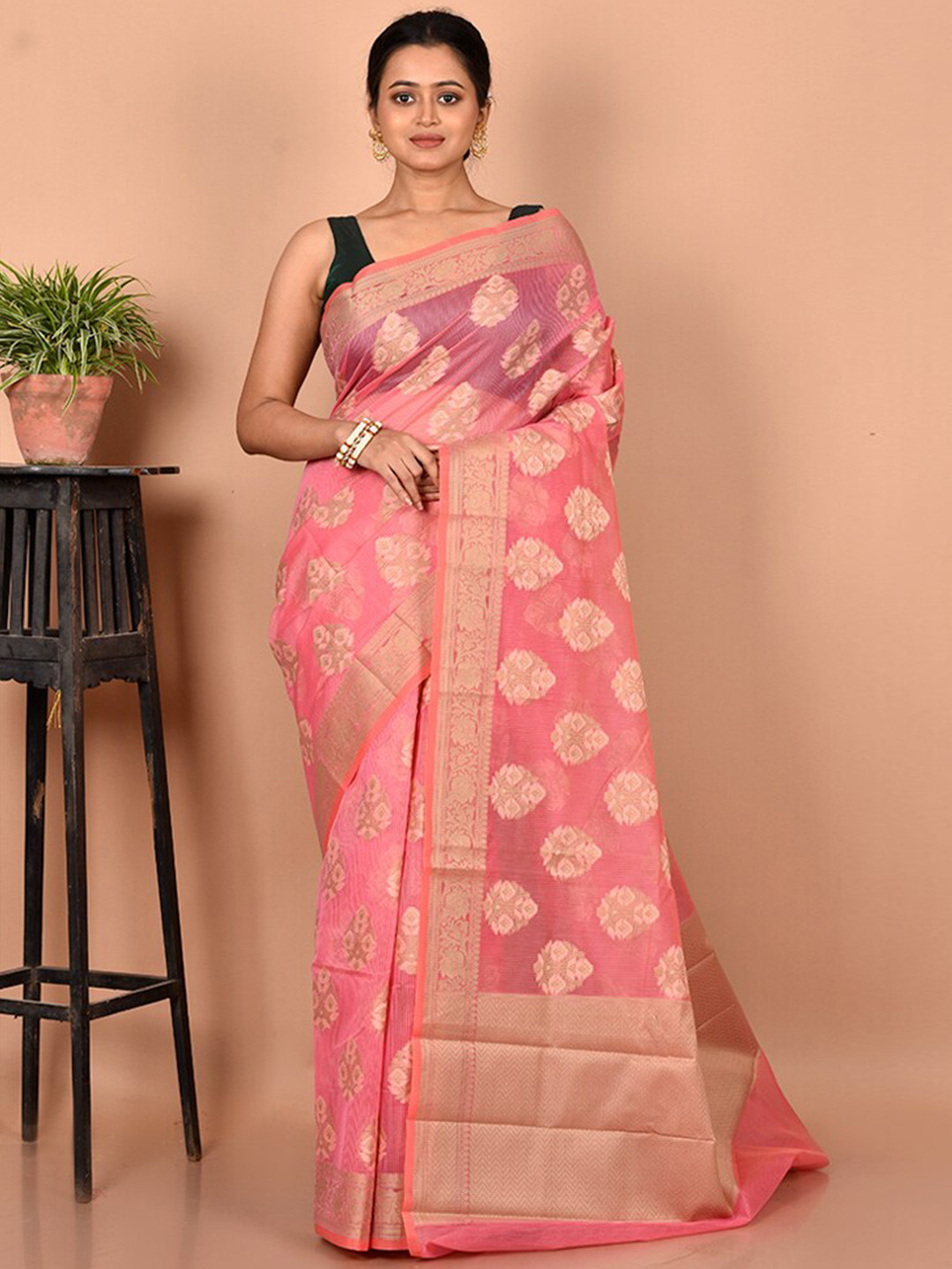

AllSilks Pink & Gold-Toned Ethnic Motifs Zari Pure Cotton Saree