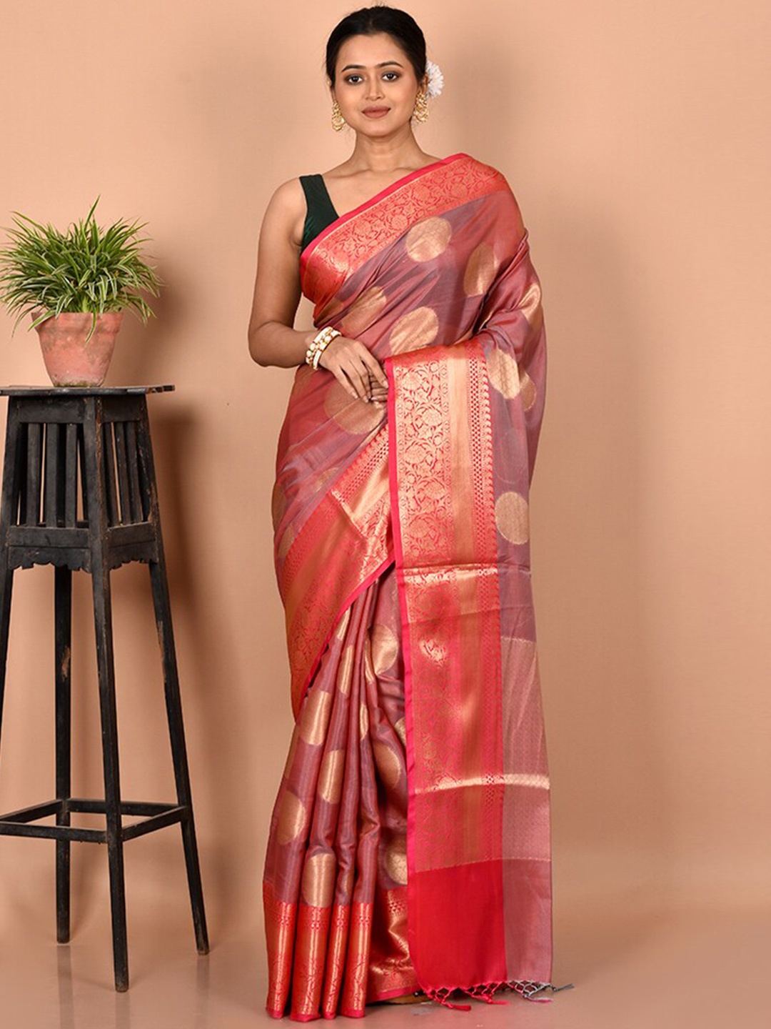 

AllSilks Pink & Gold-Toned Woven Design Zari Silk Blend Saree