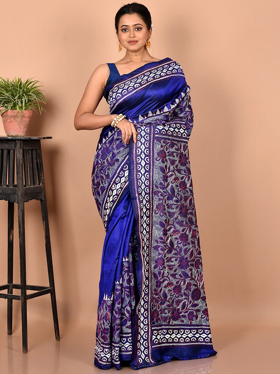 

AllSilks Blue & White Floral Pure Silk Murshidabad silk Saree