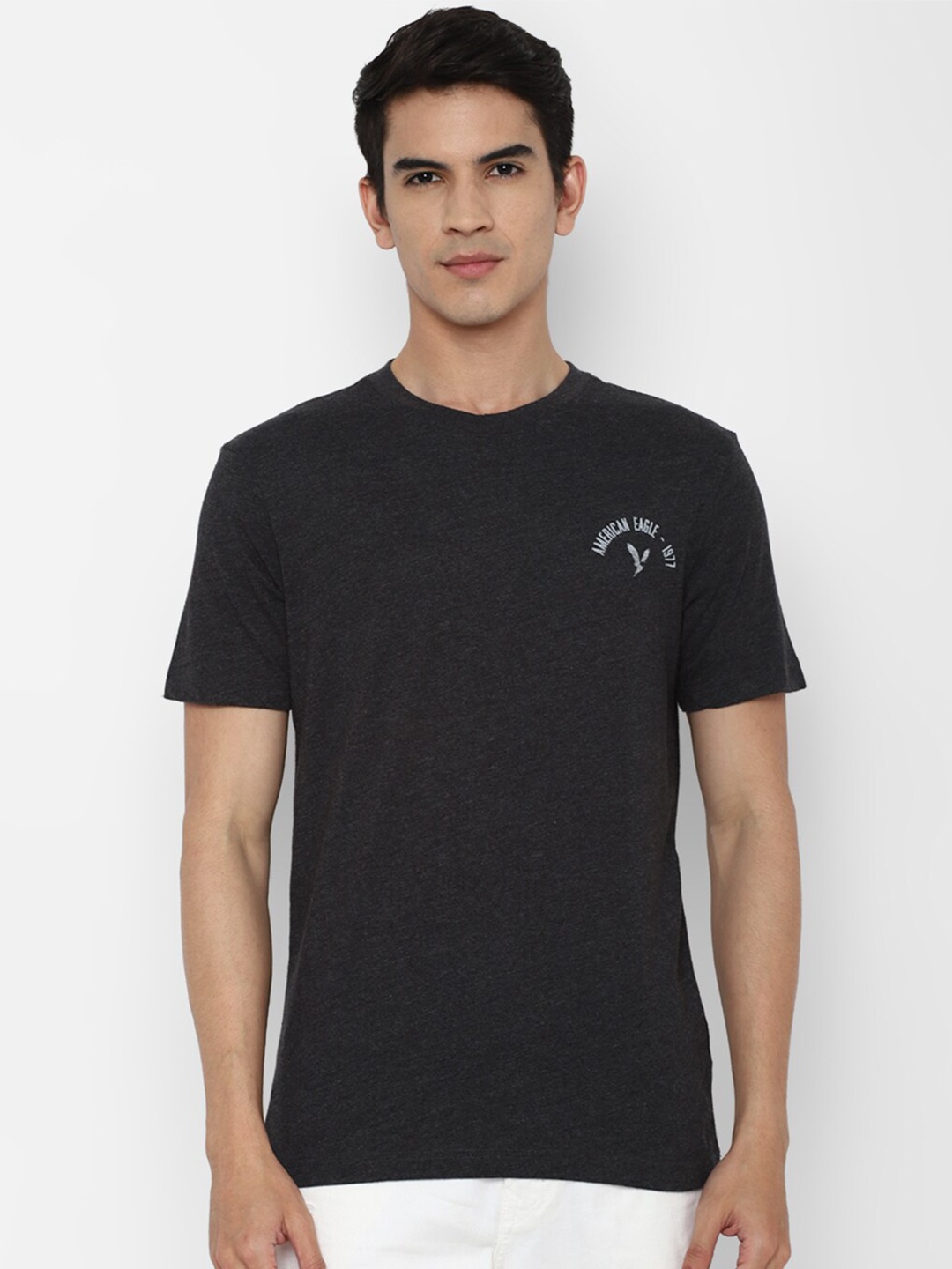 

AMERICAN EAGLE OUTFITTERS Men Charcoal Typography Pure Cotton Printed T-Shirt