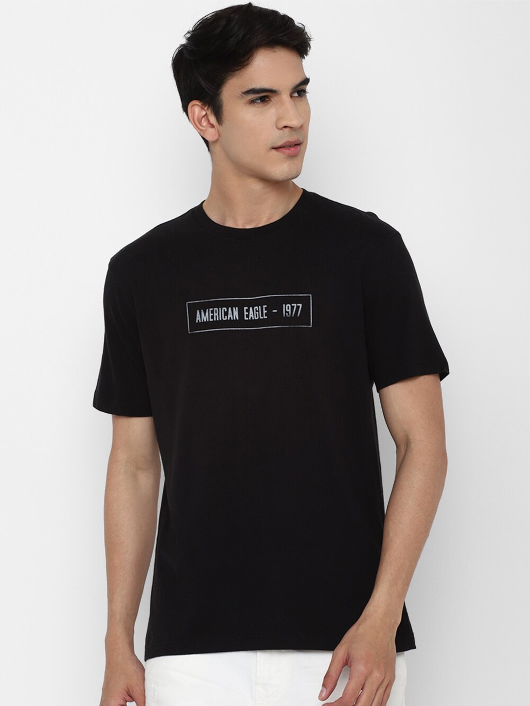 

AMERICAN EAGLE OUTFITTERS Men Black Typography Pure Cotton Printed T-Shirt