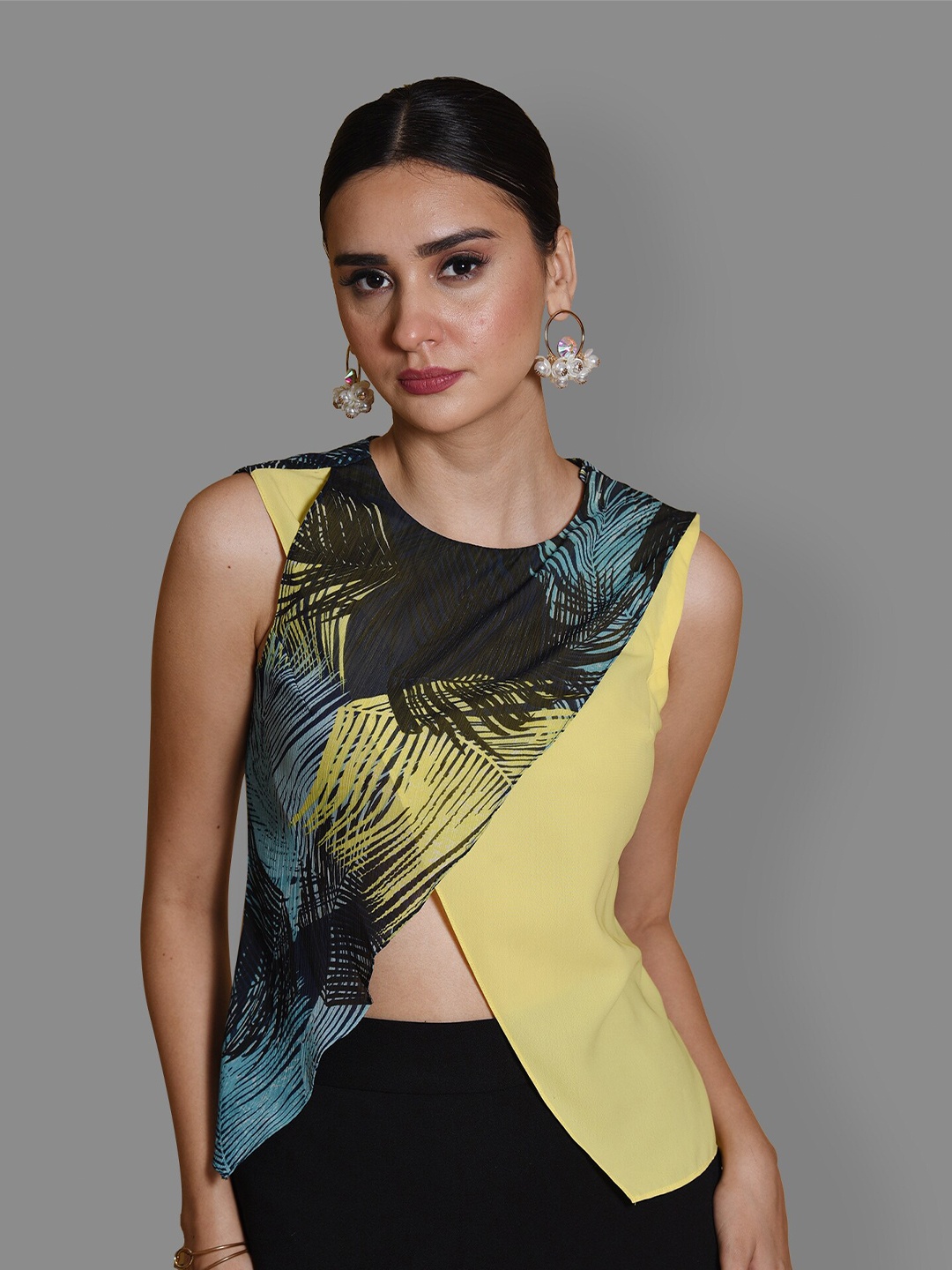 

MODWEE Tropical Printed Round Neck Crepe Top, Yellow