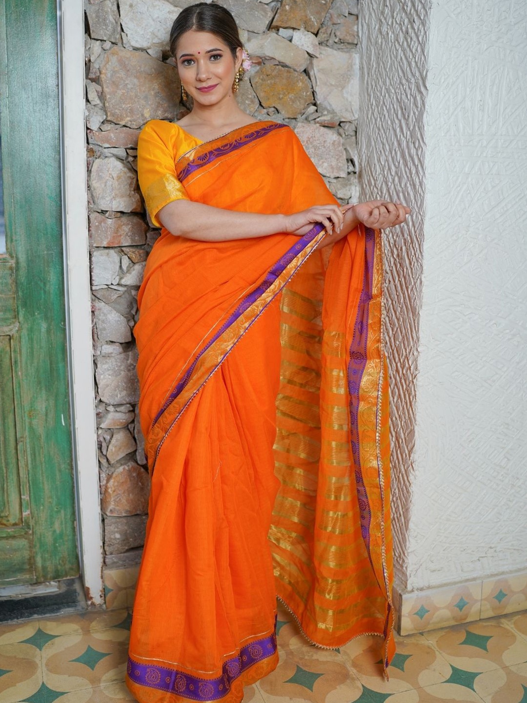 

HOUSE OF JAMOTI Orange & Purple Banarasi Saree