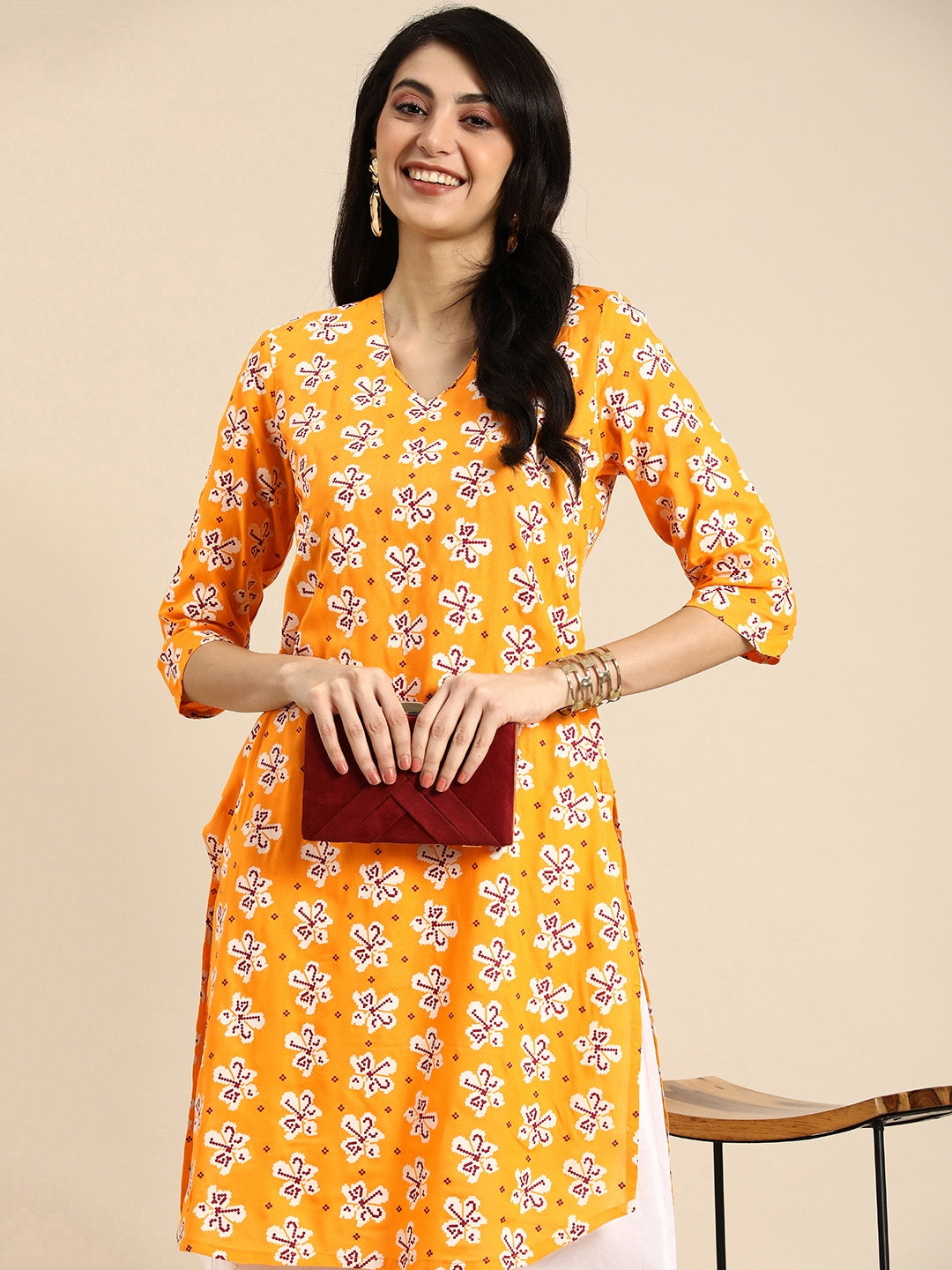 

Anouk V Neck Ethnic Motifs Printed Kurta, Yellow