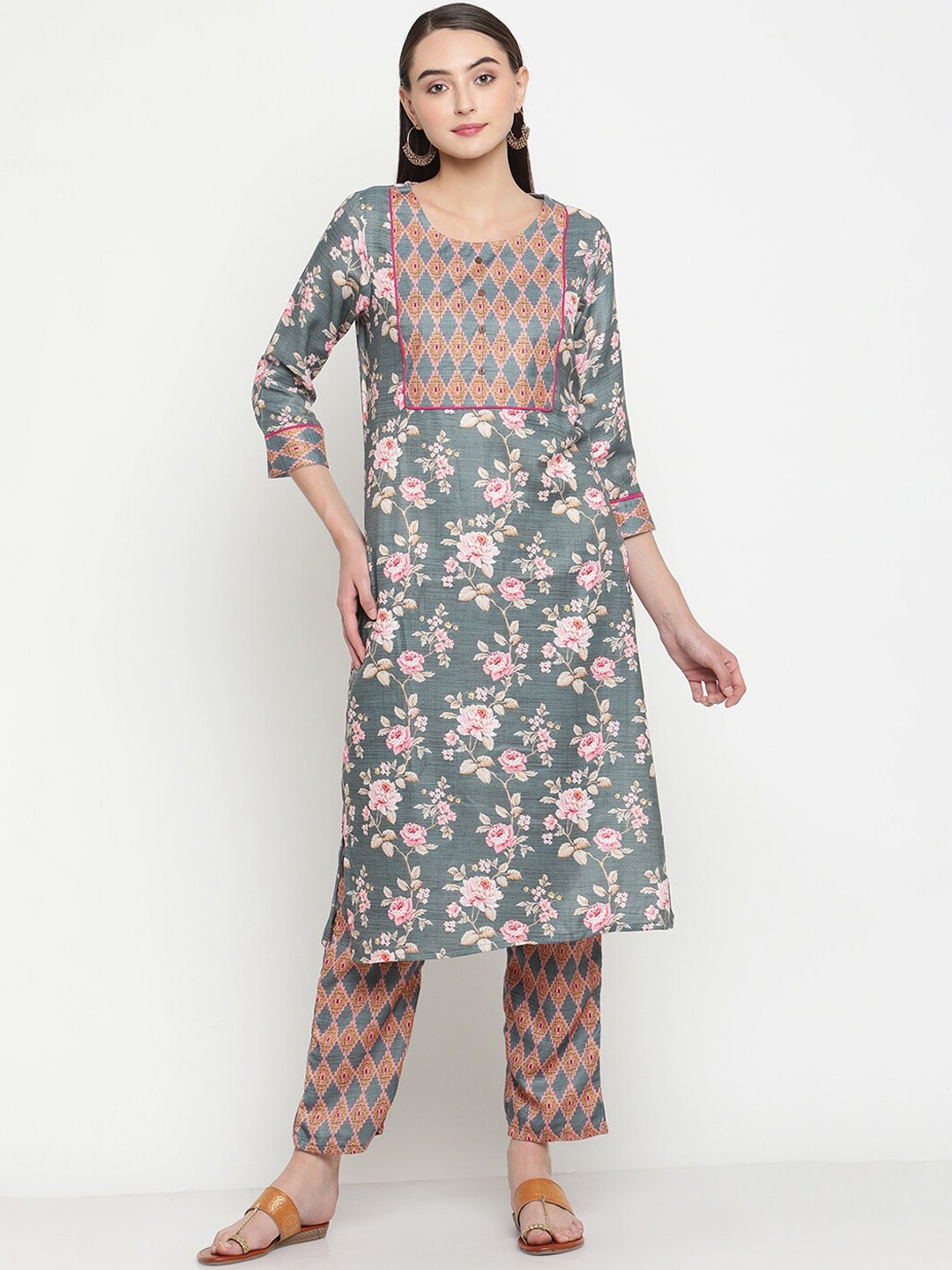 

Be Indi Women Floral Printed Round Neck Straight Kurta with Trousers, Grey