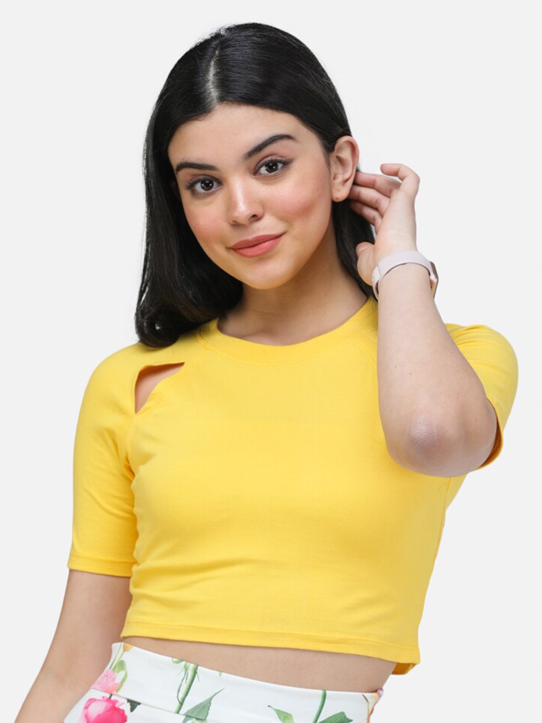 

Cation Cut Out Crop Top, Yellow