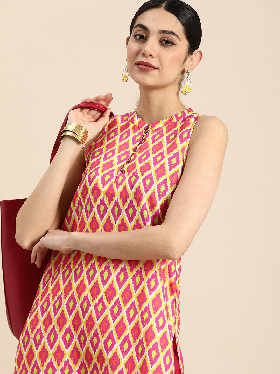 

Anouk Women Geometric Printed Sleeveless A-Line Kurta, Pink