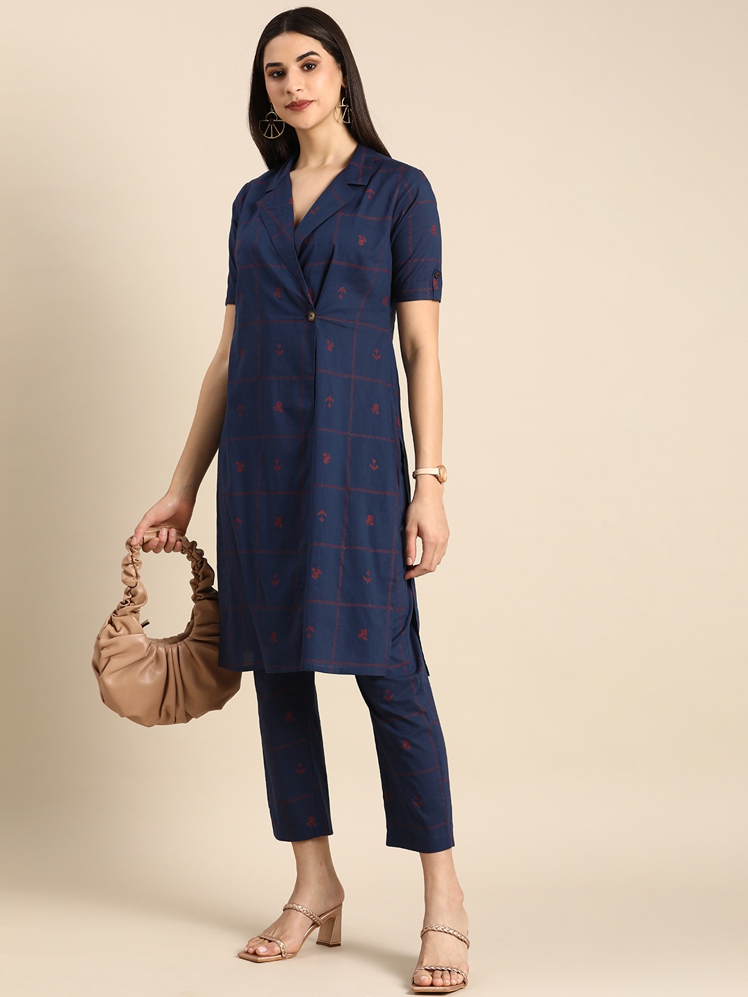 

Anouk Women Floral Printed Angrakha Pure Cotton Kurta with Trousers, Navy blue