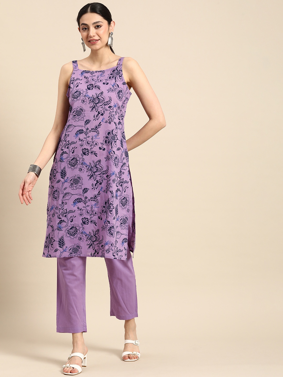 

Anouk Women Floral Printed Pure Cotton Kurta with Trousers, Lavender