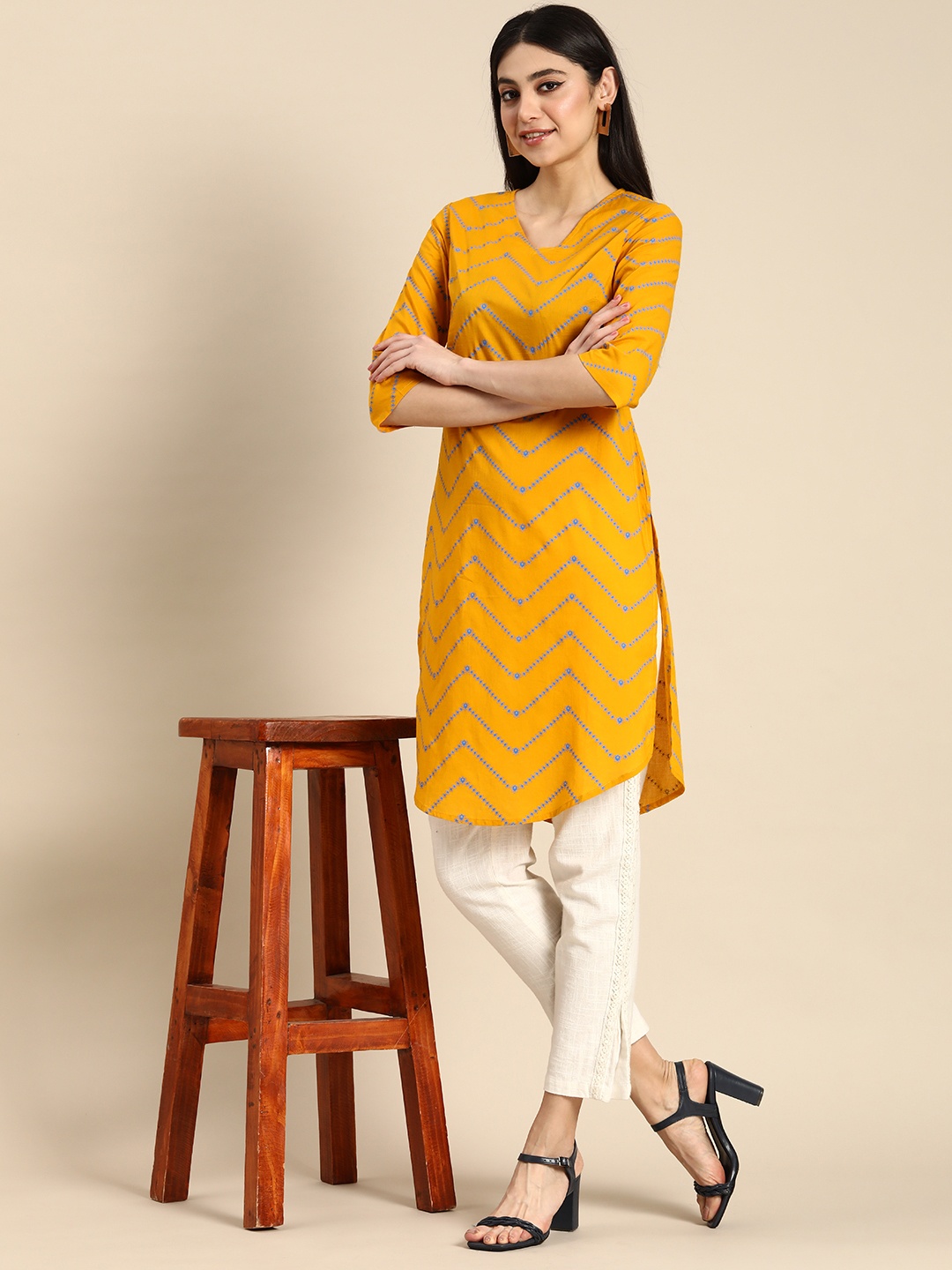 

Anouk V-Neck Chevron Striped Pure Cotton Kurta, Mustard